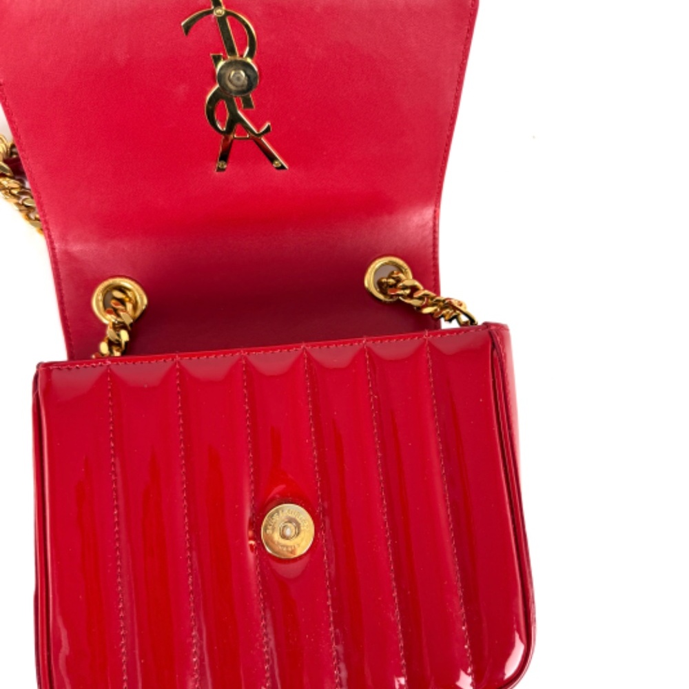 SOLD on fashionreloved.com SAINT LAURENT Matelasse Small Vicky Red Chain Bag - Picture 10 of 13